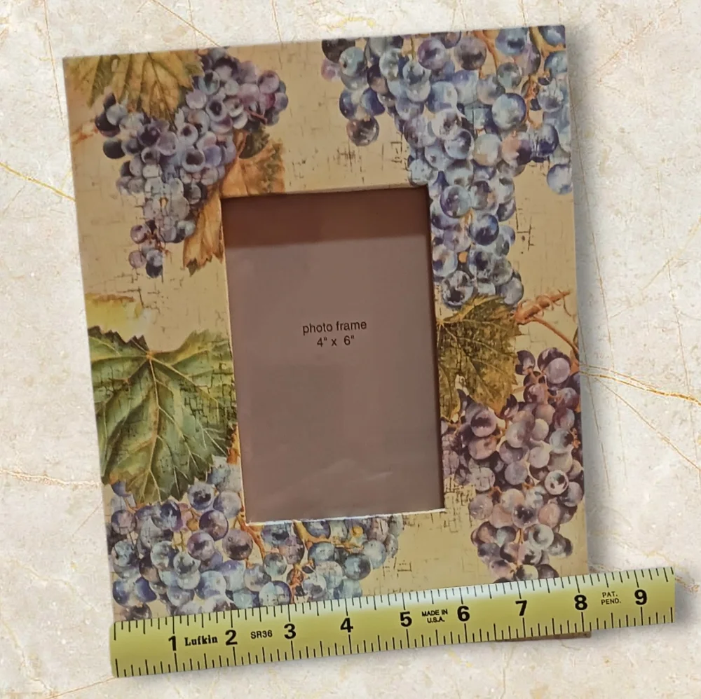Gift Clock Grape Desk Set. Clock,Tissue Box, and Photo Frame. Yellow Print